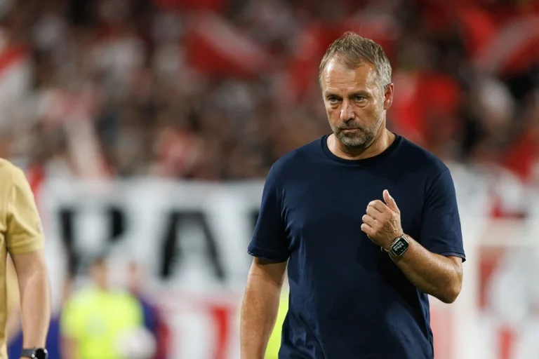 FC Barcelona Hansi Flick 2