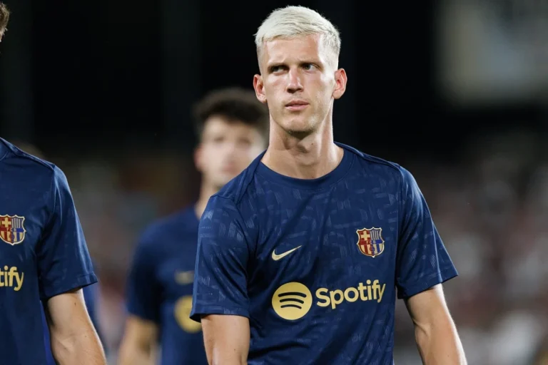 FC Barcelona - Dani Olmo 1