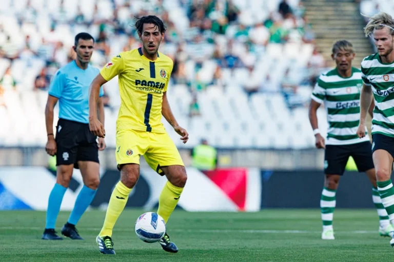 Villarreal CF - Dani Parejo 1