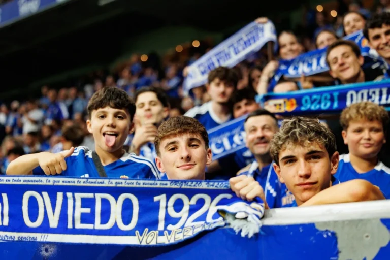 Real Oviedo - kibice 1