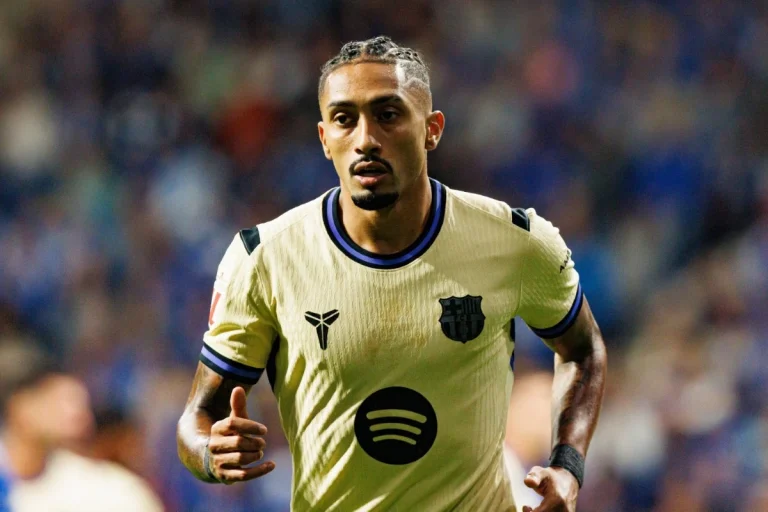 FC Barcelona - Raphinha 1