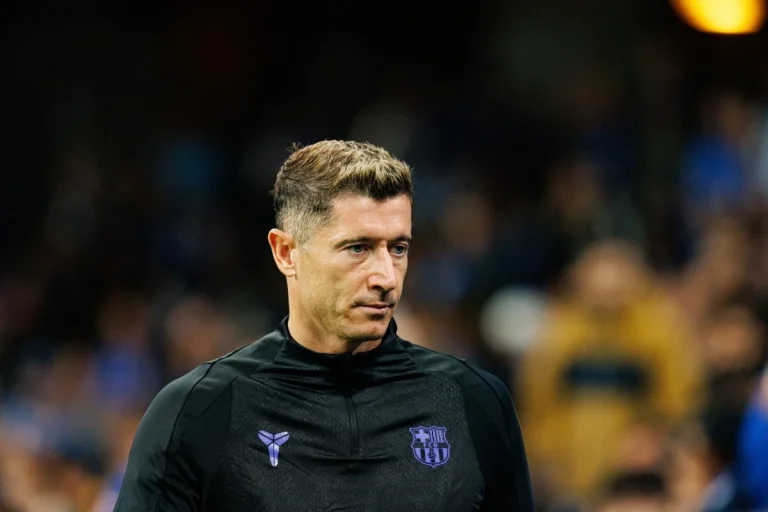 FC Barcelona - Robert Lewandowski 9