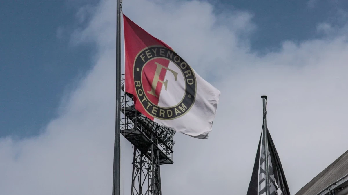Feyenoord Rotterdam – Como skrót spotkania. Bramki i najważniejsze momenty (14.10.2026)